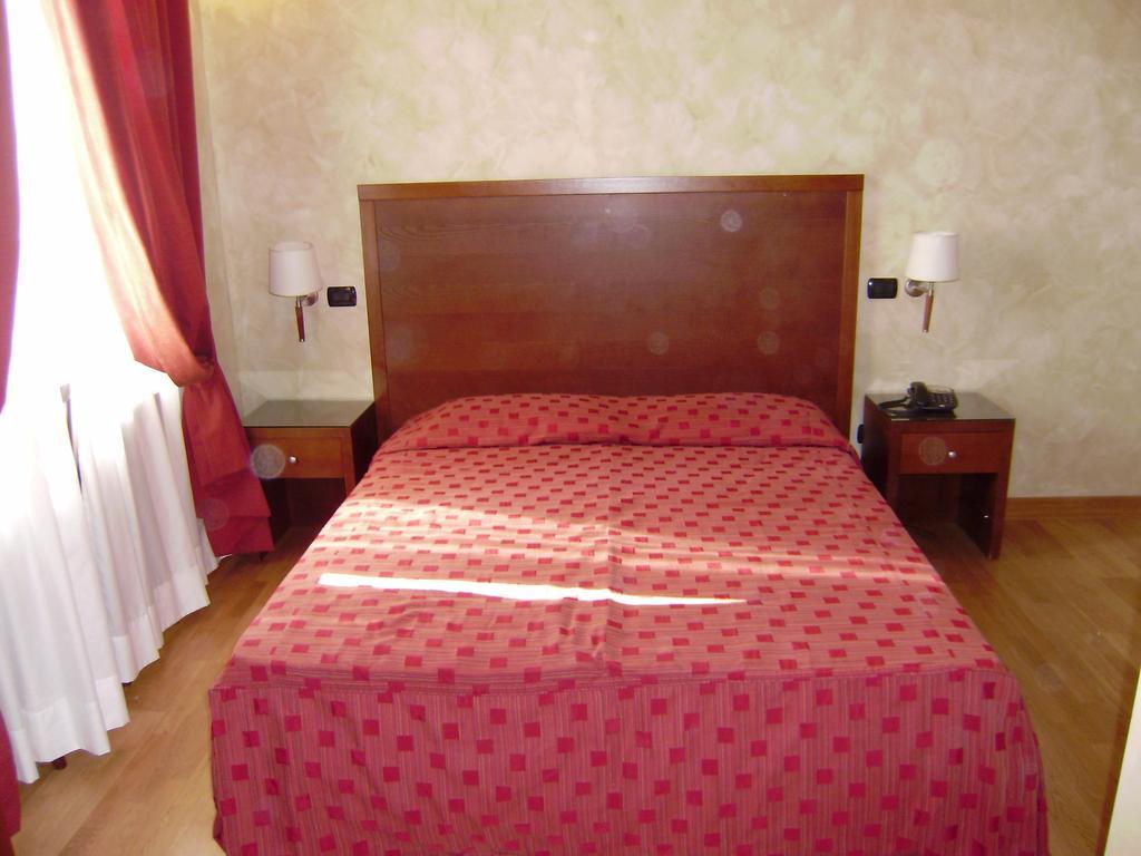 Dipendenza Hotel Galileo Ρώμη Εξωτερικό φωτογραφία